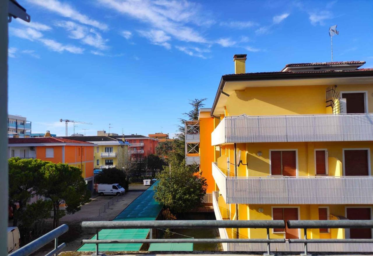In 24621 Apartament *